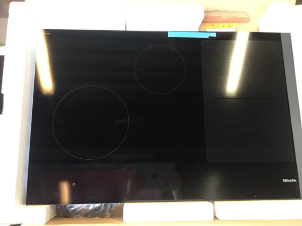 Miele Induction Hob with TempControl (KM 7679 FL)